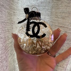 Clear acrylic customized ornament!